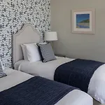 Harbour & 4* Bristol
