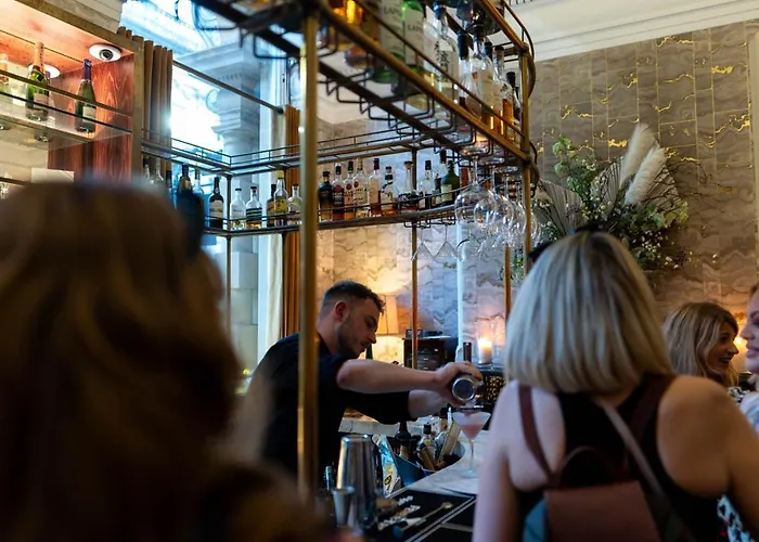 Harbour & فندق 4*