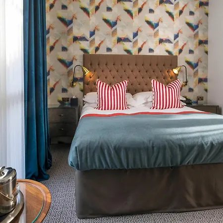 Harbour & 4* Бристоль