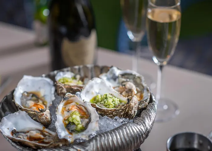 Harbour & בריסטול