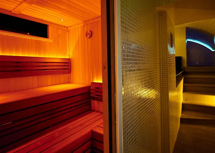 Hotel Harbour & Bristol