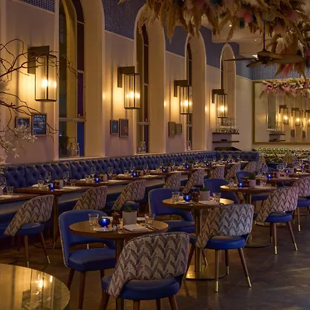 Harbour & 4* Bristol